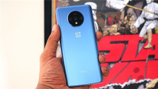 OnePlus 7T Pro邁凱倫限定版體驗：流暢不輸iPhone顏值更勝一籌